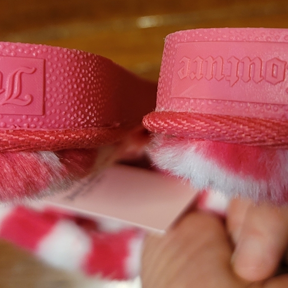 JUICY COUTURE Pink/White Checker Slippers-Size L 8/9 - Picture 4 of 5